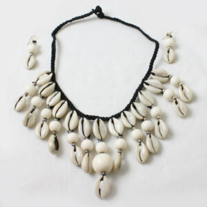 Cowrie Shell Jewelry Set                         – White