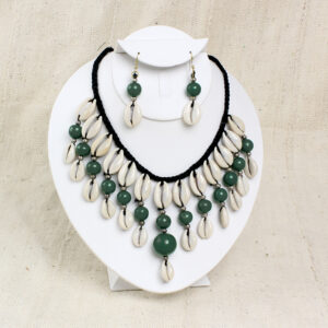 Cowrie Shell Jewelry Set – Dark Green