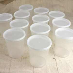 32 oz. Clear Containers w/Lids -12 pk.